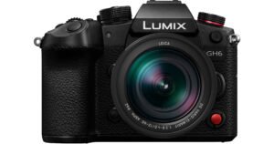 LUMIX GH6